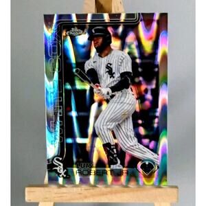 2025 Topps Chrome - Luis Robert #177 RayWave Refractor